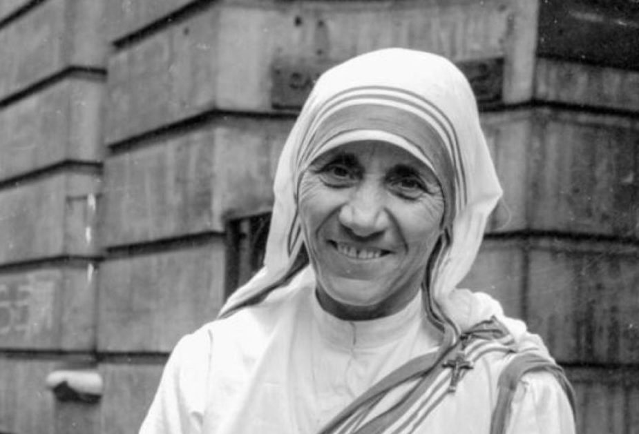 Madre Teresa Di Calcutta Una Vita Vissuta Per Gli Altri Stoccolma A Roma